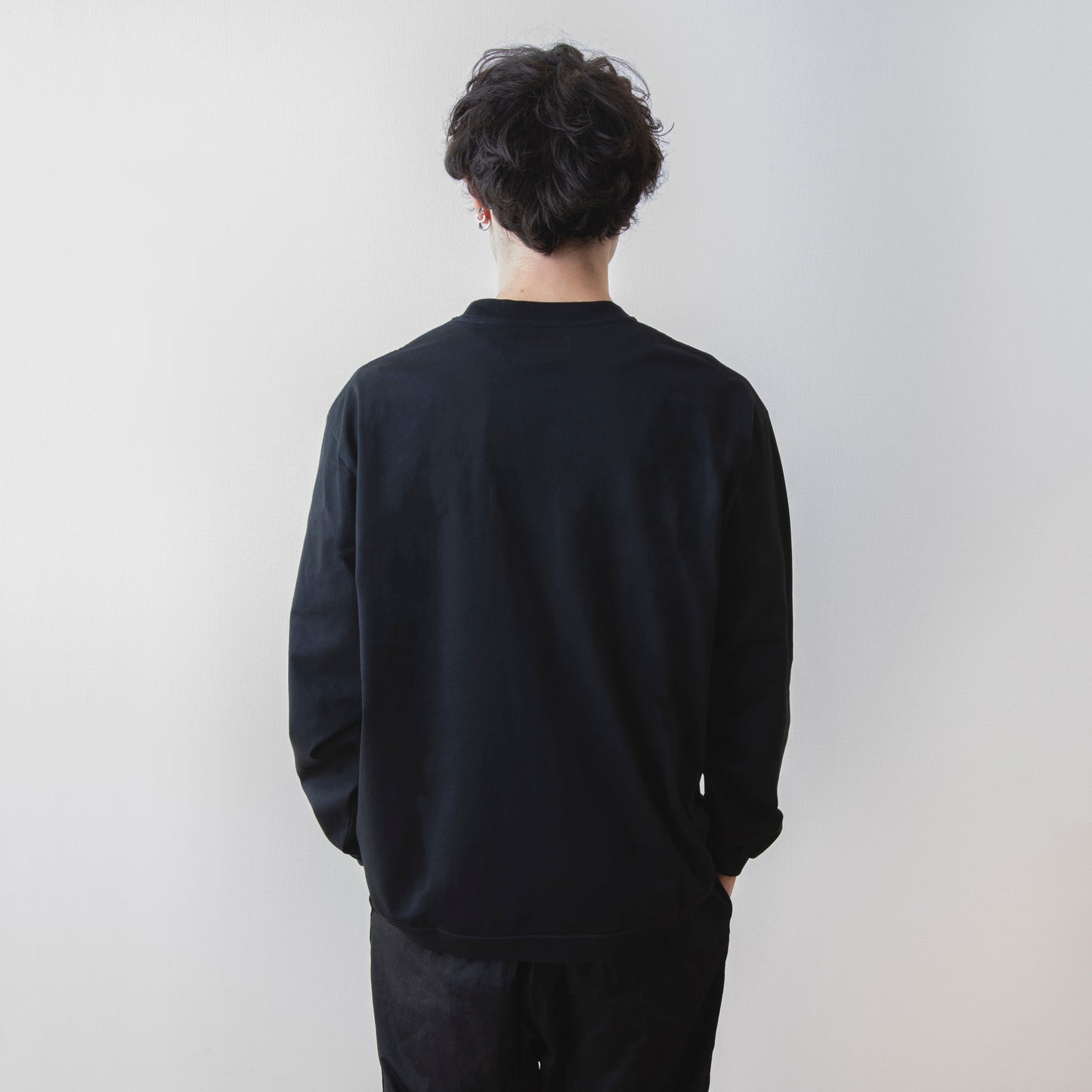 3Lines Logo L/S T-Shirt Black(white embroidery)