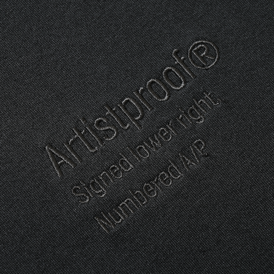 3Lines Logo  L/S T-Shirt Black（black embroidery）